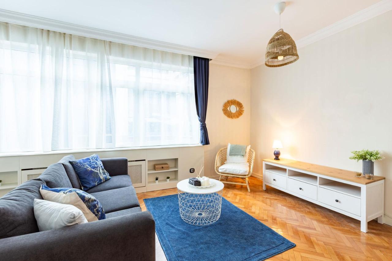 Flat With Excellent Location In Tesvikiye, Sisli Istanbul Exterior photo